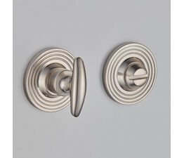 Curved Turn and Release on Reeded Covered Rose