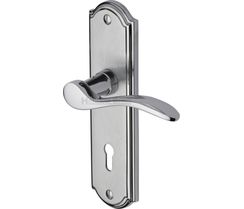 Marcus Howard Classic Door Handle