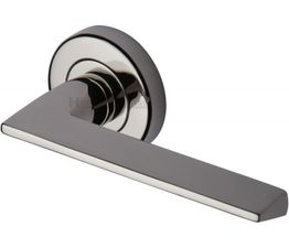 Marcus Pyramid Lever Handle