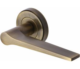 Marcus Gio Lever Handle