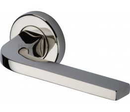 Marcus Bellagio Lever Handle