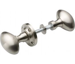 Marcus Suffolk Rim Oval Door Knob