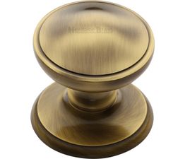 Marcus Stepped Centre Round Door Knob