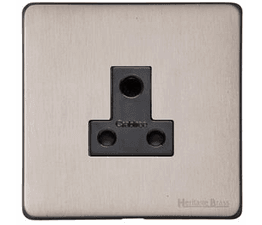 Marcus Vintage Rounded 3 Pin Socket