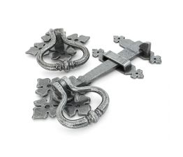 From The Anvil Shakespeare Latch Set