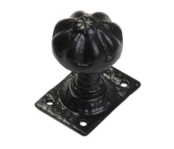 Kirkpatrick Fancy Knobset