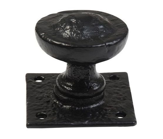 Kirkpatrick Scallop Knobset