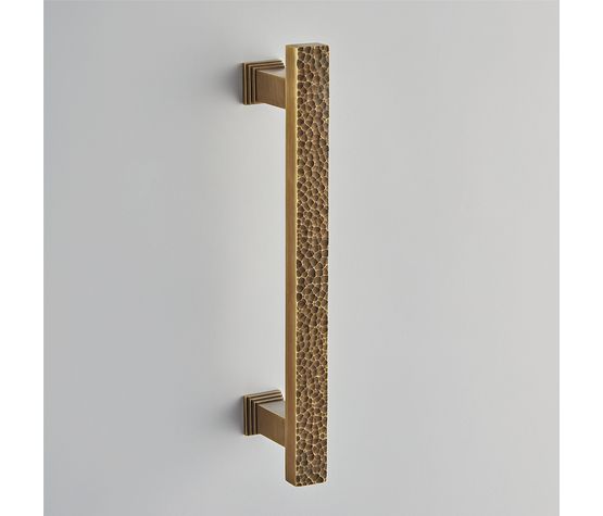 Croft Lunar Pull Handle