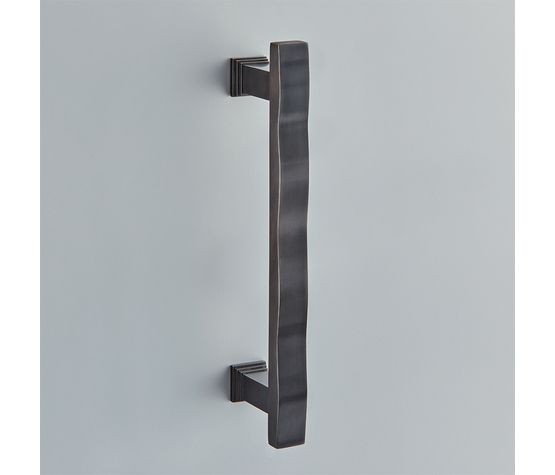 Croft Wave Pull Handle