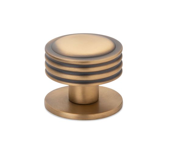 Fluted Centre Door Knob