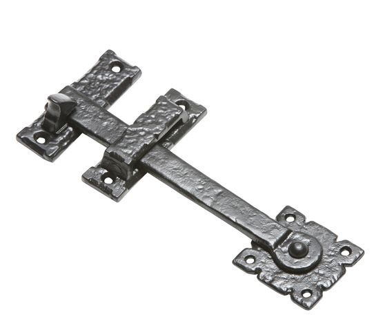 Kirkpatrick Square Frill Norfolk Thumb Latch